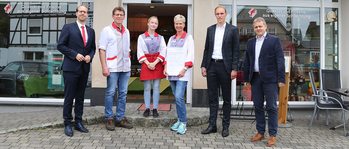 Gruppenfoto mit der HwK Sdwestfalen